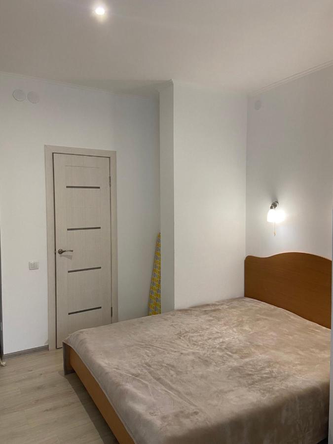 Apartment Mala Zhytomyrska 16 Kiev Esterno foto