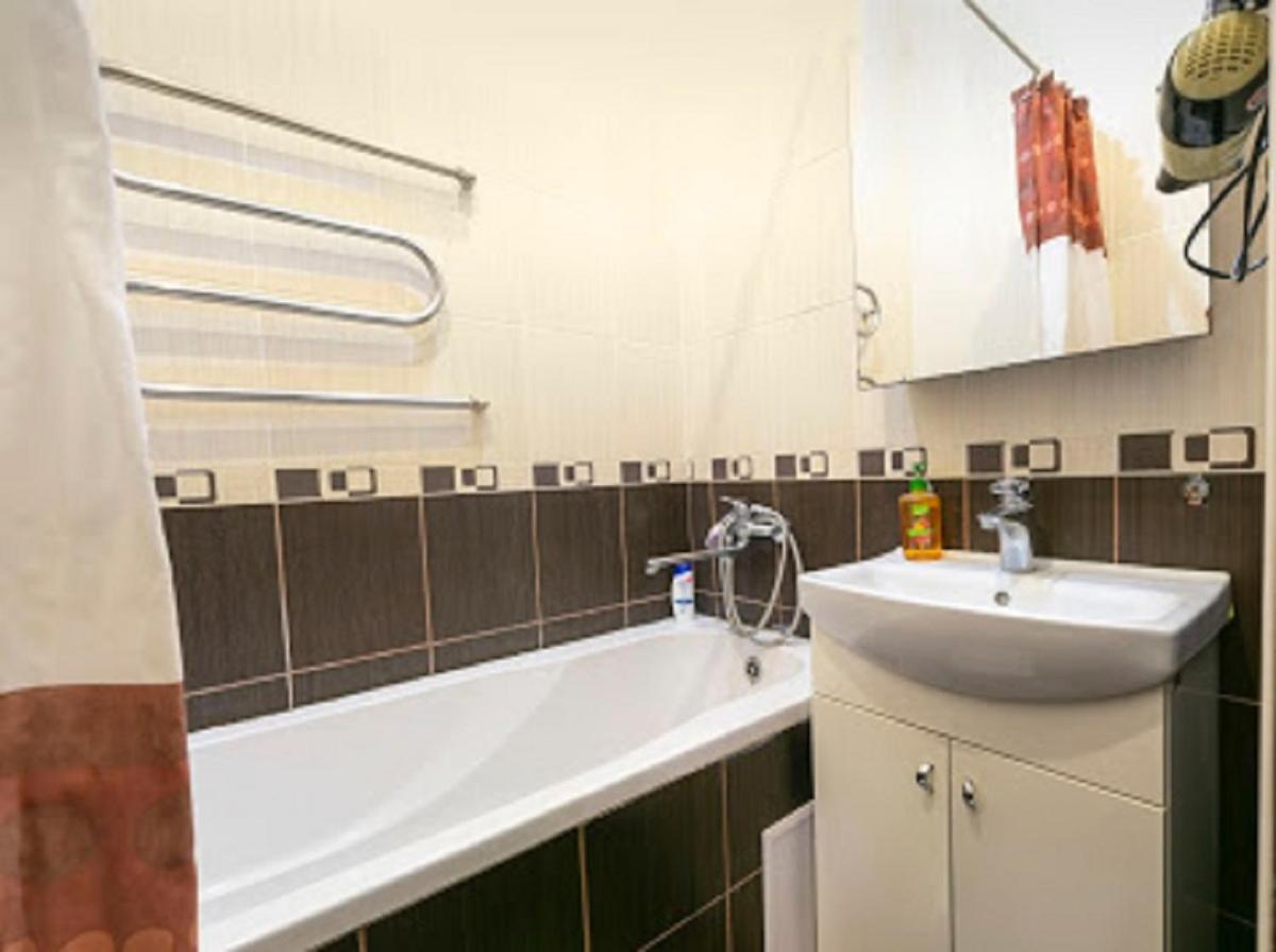 Apartment Mala Zhytomyrska 16 Kiev Esterno foto